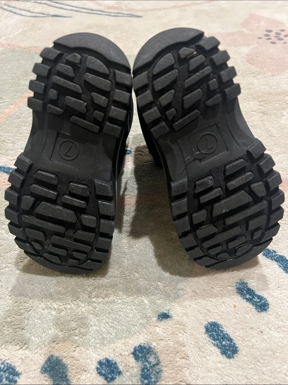 LIGHTLY WORN - Lands’ End Toddler Snow Boots, Size:7M